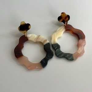 Après Ski Lule Variation Earrings